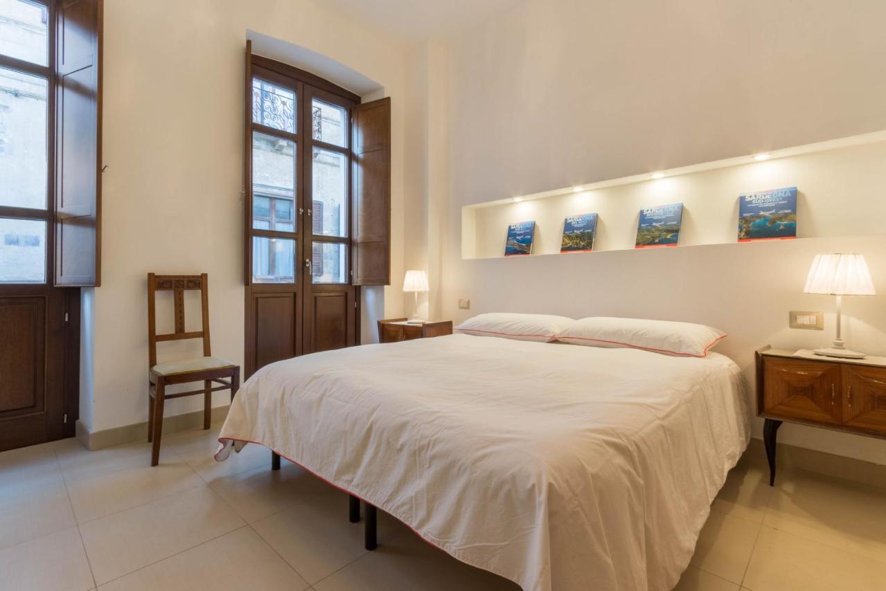 Sa Ruga di Stampace Apartment Cagliari Bagian luar foto