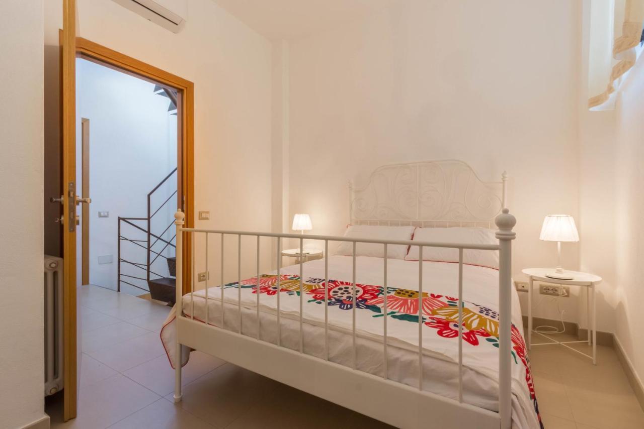 Sa Ruga di Stampace Apartment Cagliari Bagian luar foto